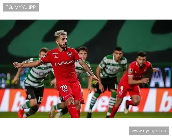 多支足球球队夏窗补强阵容，竞争力持续提升