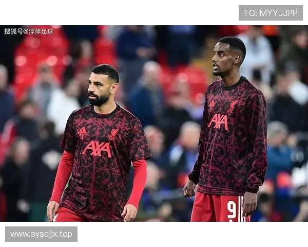 利物浦深陷战术困局:高位逼抢失效,争冠梦碎还是豪强觉醒?