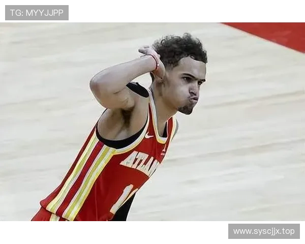 特雷·杨突破拉开空间提升三分效率显著超过东契奇